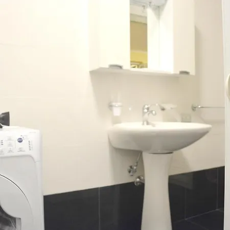 דירה Charming In Reggio Calabria, 40 Sqm, Terrace